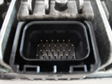 Conector de la unidad de control de bomba.